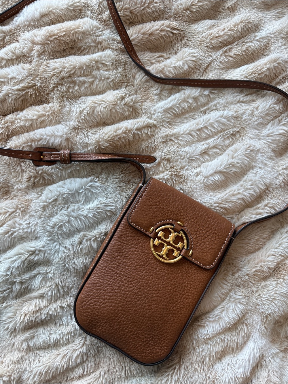 Tory Burch Tan Pebbled Leather Logo Crossbody Phone Bag